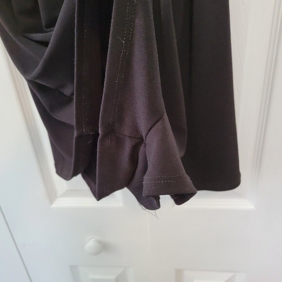 Urban Outfitters Black Off the Shoulder Romper Size Small - Picture 4 of 7